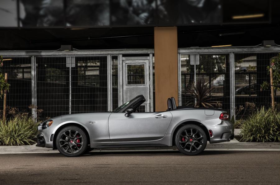  Fiat 124 Spider Elaborazione Abarth (348) 2016 года  (NA) (фото 33 из 40)